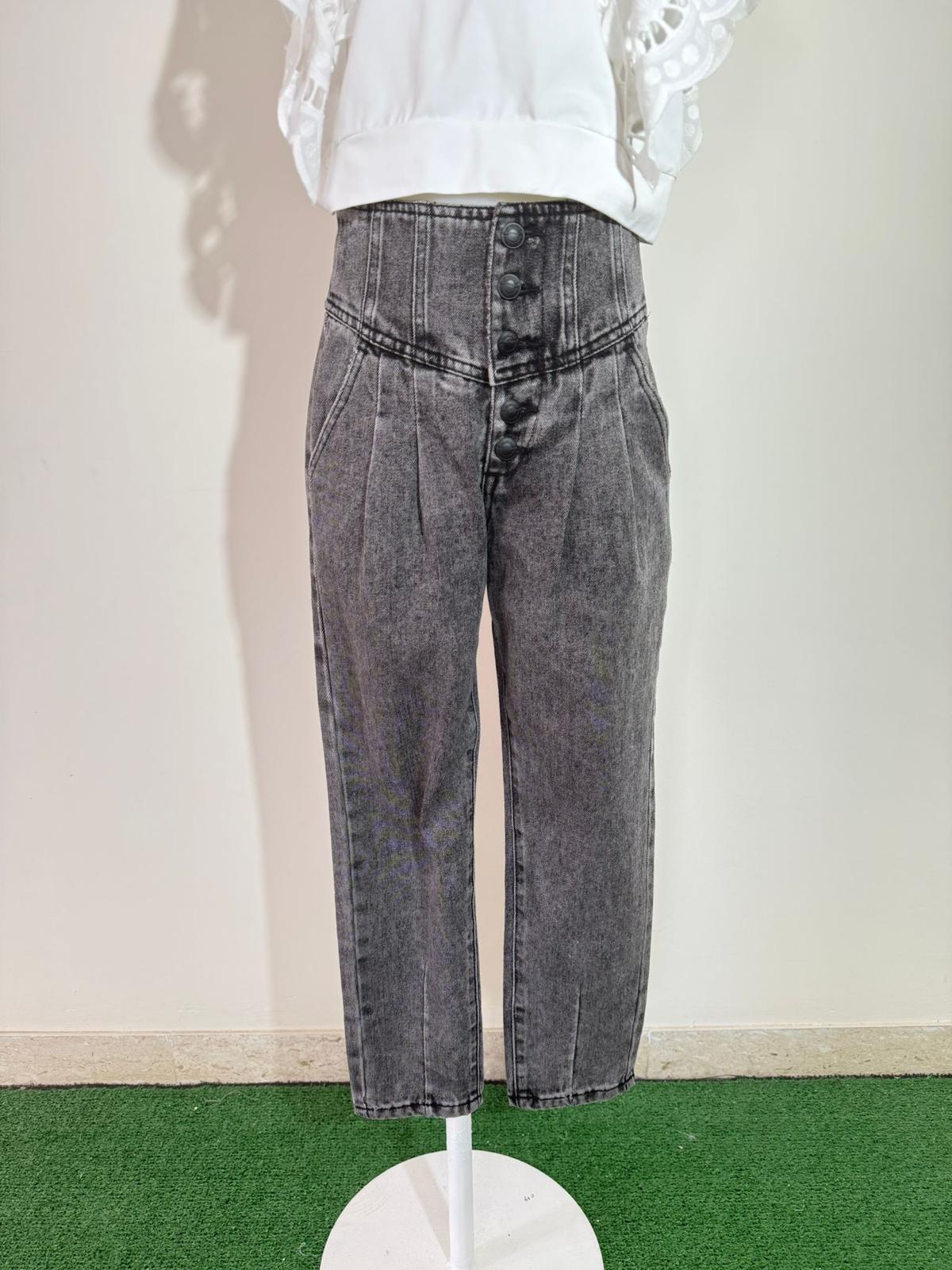 JEANS TO BE TOO