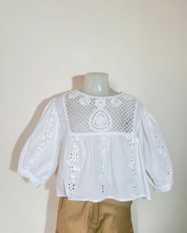 BLUSA RICAMO