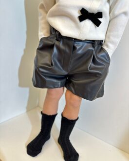 SHORTS TO BE TOO IN ECOPELLE NERA