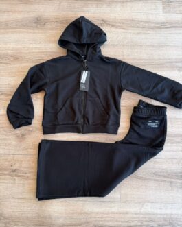 COMPLETO SPORTIVO NERO FRAGOLITA